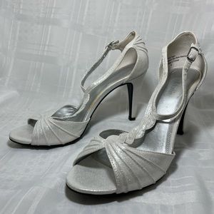 Kelly & Katy Silver Shimmer Heels
